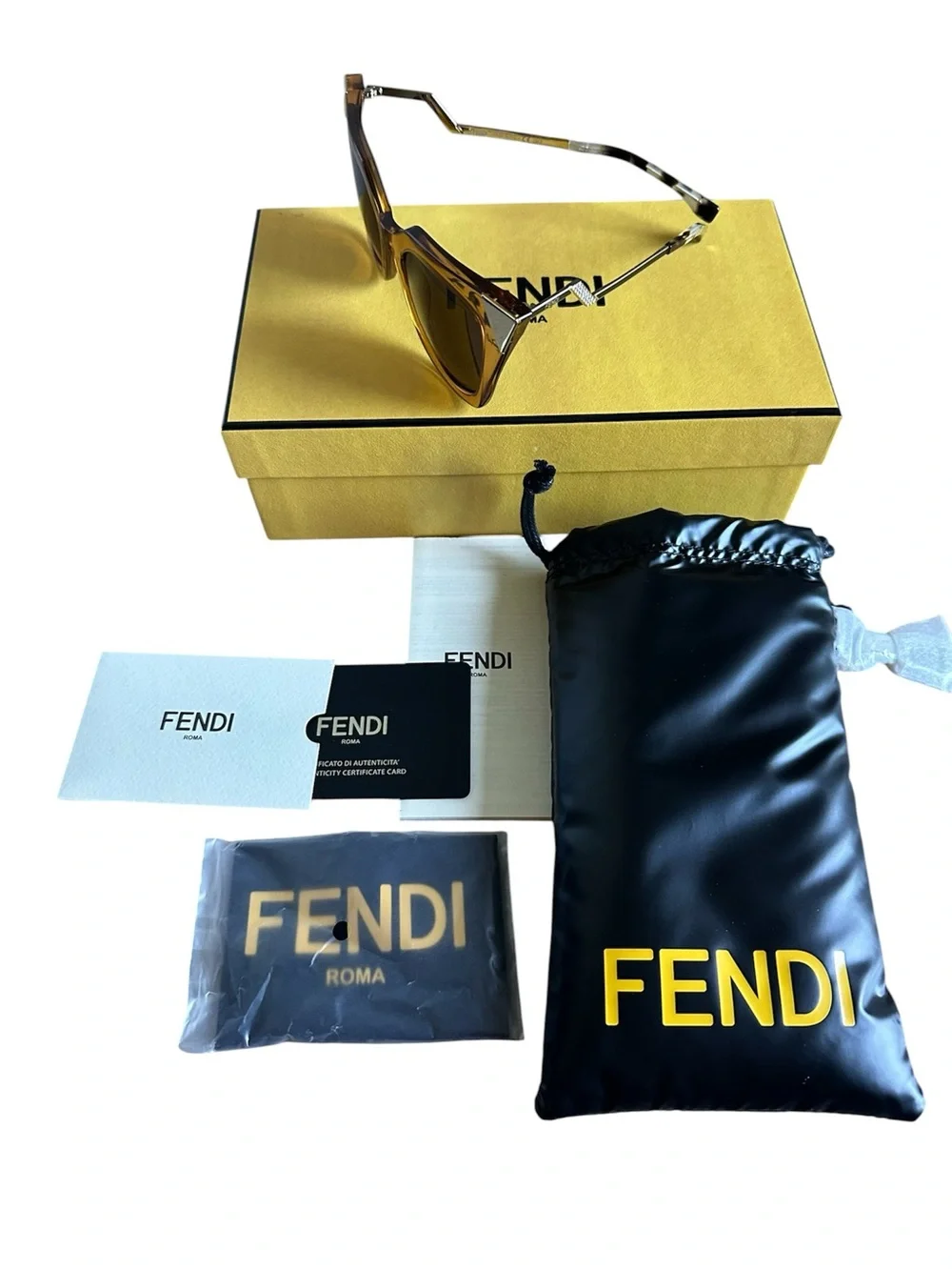 Fendi FF 0060/S Iridia Crystal Cat Eye Sunglasses Full Set Box Auth Card